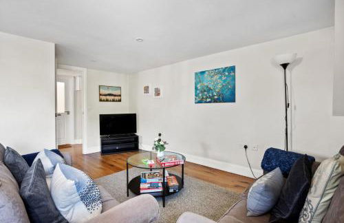 Cosy & Central Brockenhurst Flat, 2BR - Foto 6