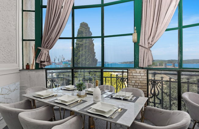 Villa Muenz Luxurious Residence - Photo 31