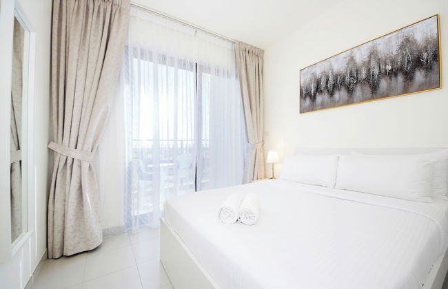 Spacious 3BHK Townhouse-Emaar South Golf - Photo 1