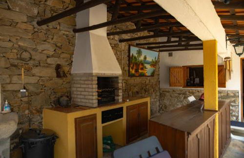 A Sobreirinha Jacuzzi e Pet Friendly - Foto 14