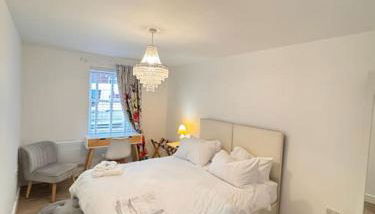 Gorgeous 2 bed apartment with free parking near, Sefton Park, Palm House, Lark Lane, Liverpool and Everton football clubs - Foto 3