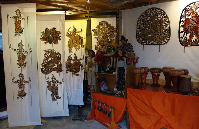 Sovannaphum Shadow Art Performance - Photo 6