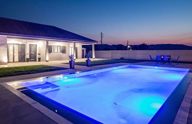 Nimar Luxury Villa - Private Swimming Pool - Foto 45