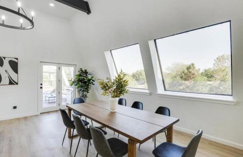 Modern Home - 1 Acre Lot w Pool Patios Jacuzzi - Foto 14