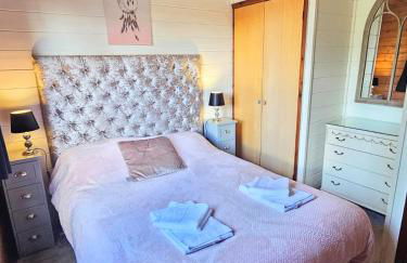 Magpie 3 HuntersMoon-Longleat-Warminster-Bath - Photo 2