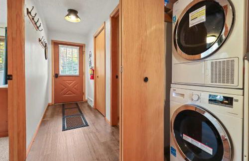 Black Bear Lodge Condo with Kayaks BBQ & Fire Pit - Photo 19