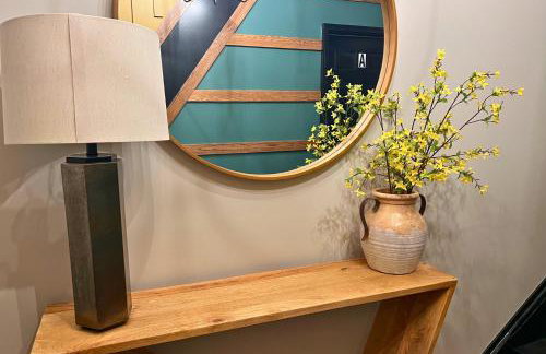 Chic Queen Apartment At The Victorian Unit A - Foto 13