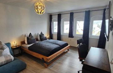 Helios Design Suite - Altbau DG mit Lift & Parkplatz - Elbe & Altstadt - S-Bahn nach Dresden - Foto 8