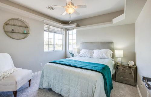 Large Las Vegas Home with Pool, Hot Tub and Game Room - Foto 23