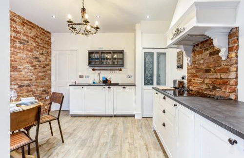 Woodside Cottage, Congleton, Nr Peak District - Photo 8