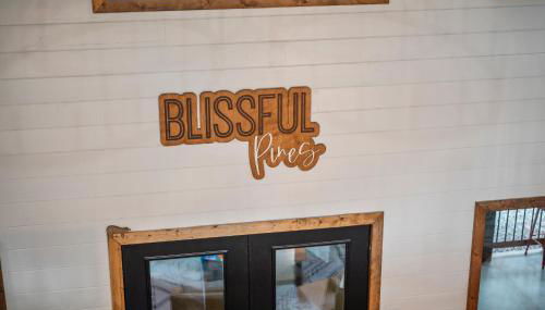 Blissful Pines - Foto 4