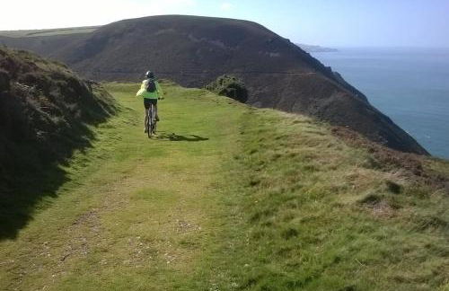 1 Bed Charming Cottage, Heddon Valley Trentishoe - Foto 15