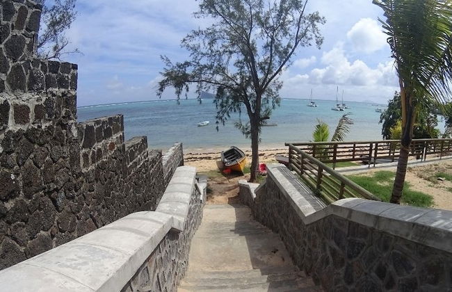 Allamanda Studios and Apartments - Photo 34