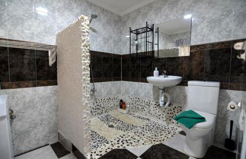 Aloha***Burrero cerca del Aeropuerto - Foto 16