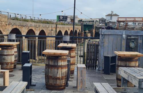 Beach View - A Truly Stunning House Opposite The Sea! Sleeps 10! Families, Friends, Contractors and Pets are all Welcome! - Foto 40