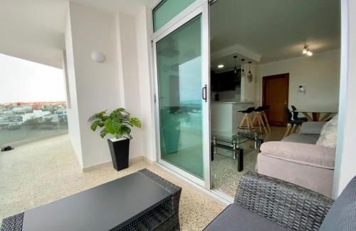 Hermoso Edificio Frente al Mar, a pie de Playa y hermosas vistas - Photo 67