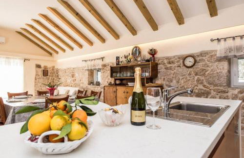 MY DALMATIA - Authentic villa Zvonko with private swimming pool - Foto 20