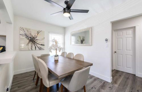 Spacious Disneyland 5 Bedroom 4 Bath House with Game Room - Foto 69