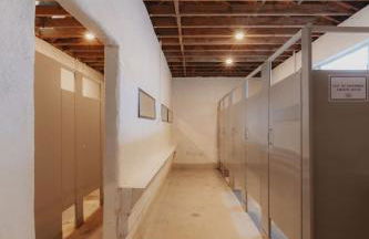 Mongolian yurt at a nature retreat - Foto 9