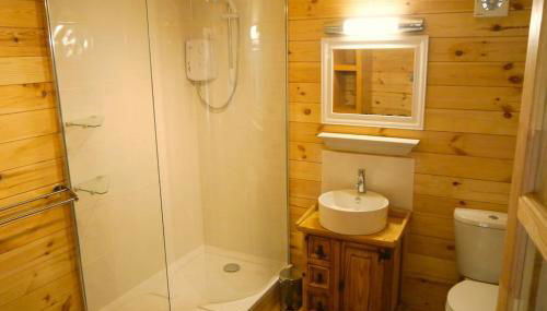 Cosy Log Cabin in Llanfoist village - Foto 2