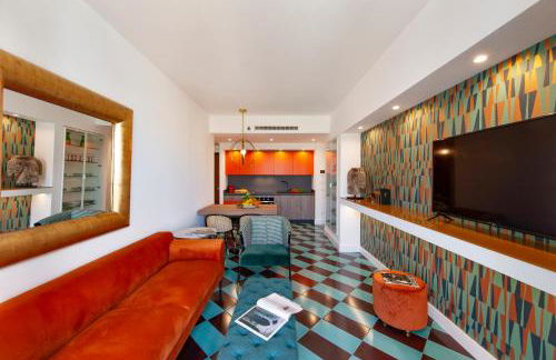 The Literary House - Photo 2