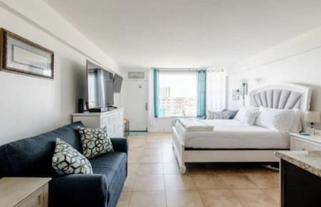 613 3 Beds Luxury Beachfront Studio Ideal 4 Long Stays - Foto 44