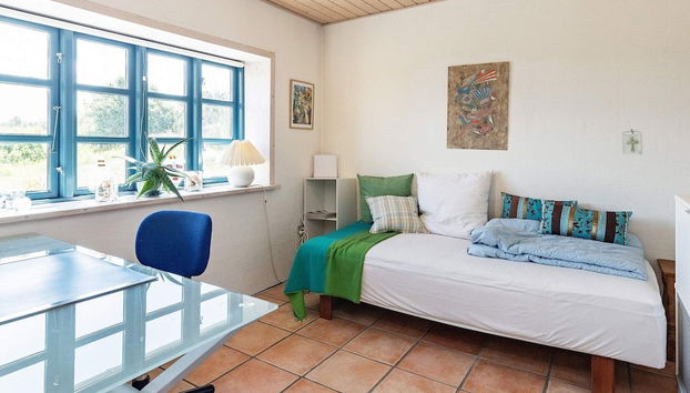 8 Person Holiday Home in Pandrup - Foto 3, Habitación