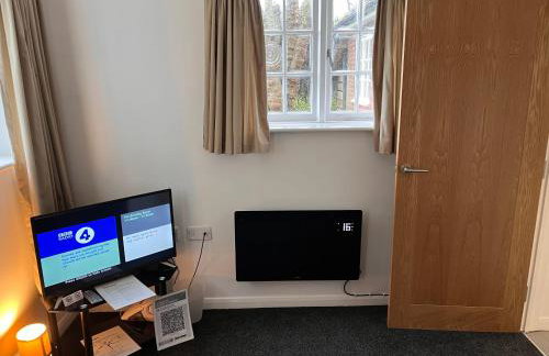 Green Cottage in grounds of Grade II* Frognal Farmhouse - Photo 48