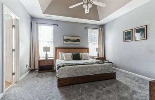 Quaint homey cottage style home in Harvest - Photo 2