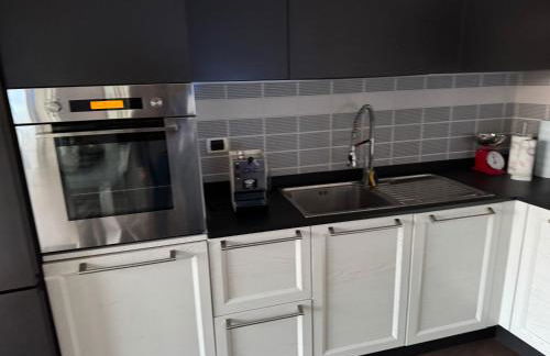 Lanternalba appartamento con vista sul porto antico - Foto 8