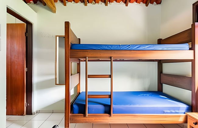 Chácara com 4 Chalés grande piscina - Foto 16