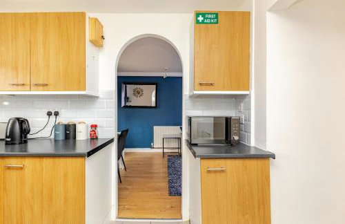 Modern & Spacious 3BR House Bracknell - Berkshire - Photo 21