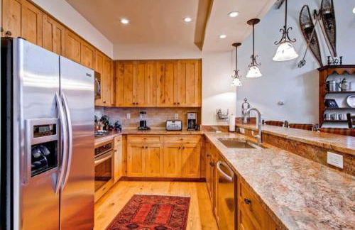 Villa Montane 217 by East West Hospitality - Foto 22