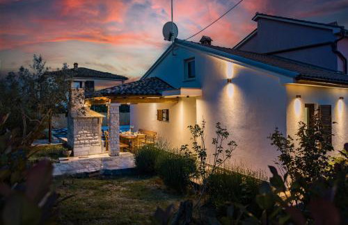 Holiday house Mara with a private pool - Foto 8