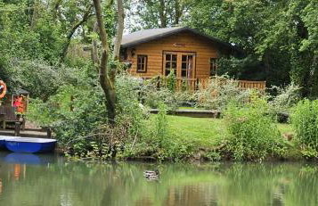 Beautiful 1-bed Cabin in Newmarket - Foto 47