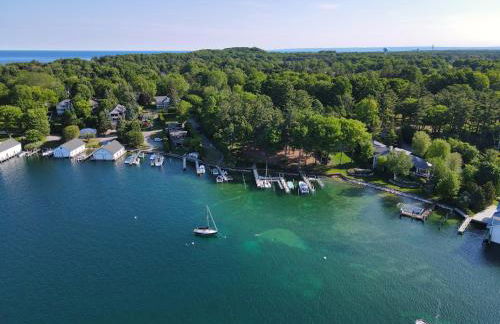 117B Edgewater Inn - Foto 2