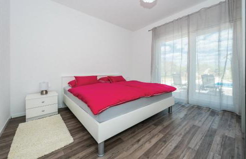 Gorgeous Home In Drinovci With Wifi - Foto 21