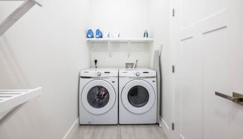 New Build- Mini Golf Course-Heated Saltwater Pool-Game Room - Foto 2