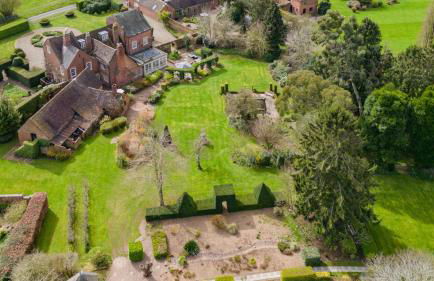 The Parsonage - Foto 29