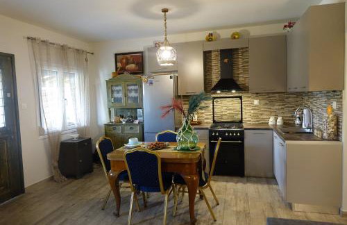 Λευκό γιασεμί - Νέες Παγασές Βόλος - Photo 3