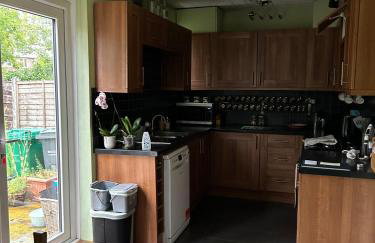 6Guests-Parking-PetsOK-FamilyFriendly-Garden - Foto 6