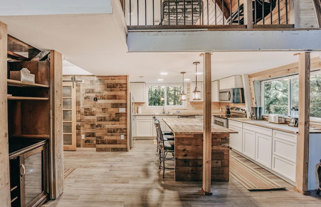 78mbr - Wood Stove - Wifi - Pets Ok - BBQ - Sleeps 6 - Foto 27