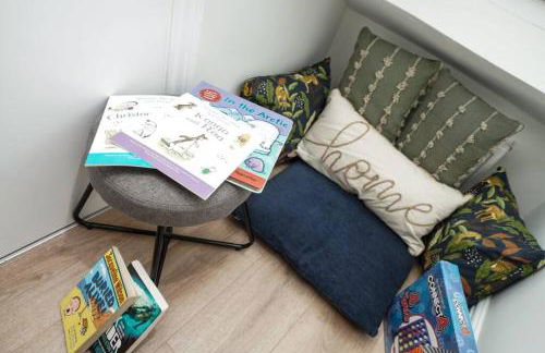 Newly Renovated Modern 4 Bed 3 Bath Apartment London - Foto 51