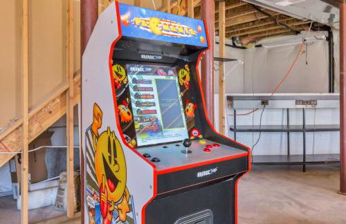 Centrally Located 5BD - Games, BBQ & Firepit Patio - Foto 8