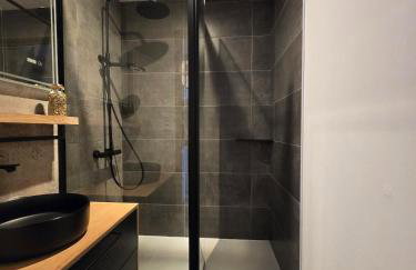 Appartement atypique au cœur de Sallanches - Foto 8