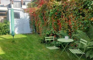 Lovely 2 bed cottage in Highgate, London - Photo 11