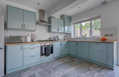 The Moseley House 4BR with Free Parking - Foto 27