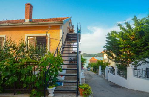 Apartments Vendi - Photo 14