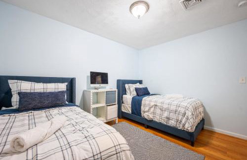 Charming Boston Retreat 3BR Parking Perfect for Families & Groups - Foto 15