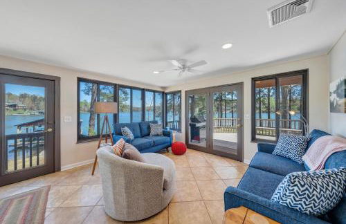 Lake Harmony - Lakefront Home w/ Private Dock, & Fire Pit - Foto 14